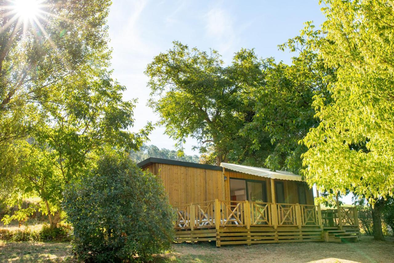 Camping RCN Le Moulin de la Pique Belvès Extérieur photo
