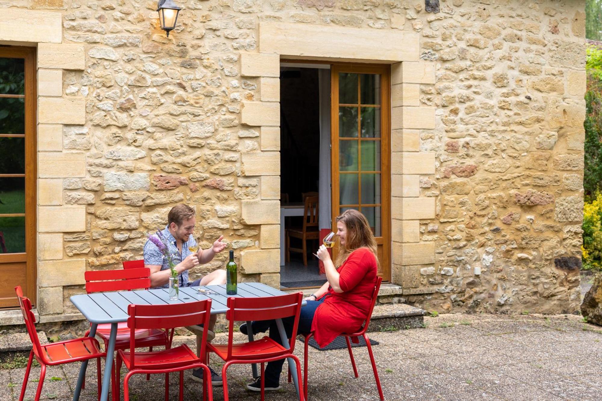 Camping RCN Le Moulin de la Pique Belvès Extérieur photo