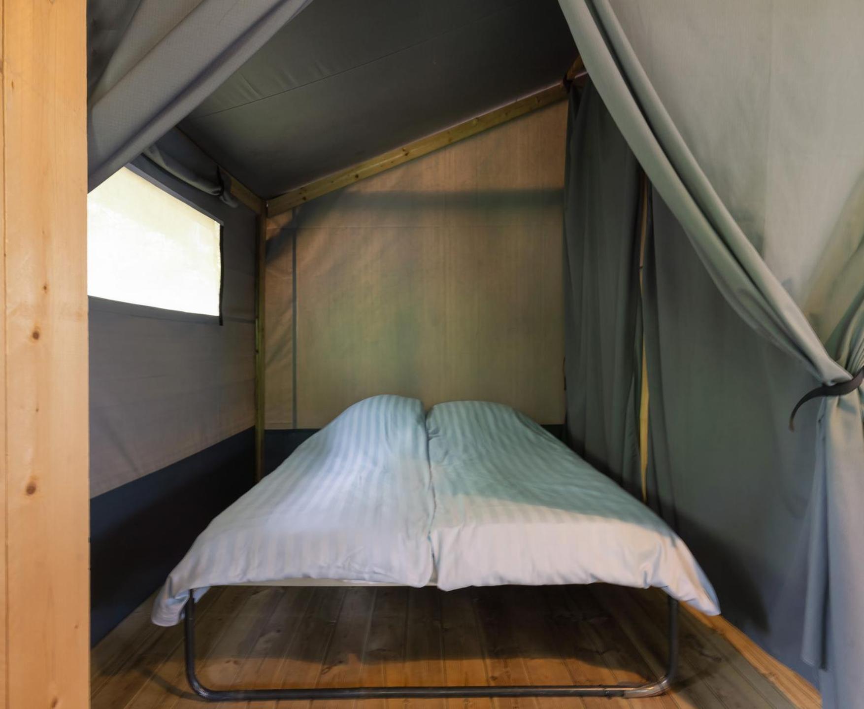 Camping RCN Le Moulin de la Pique Belvès Chambre photo