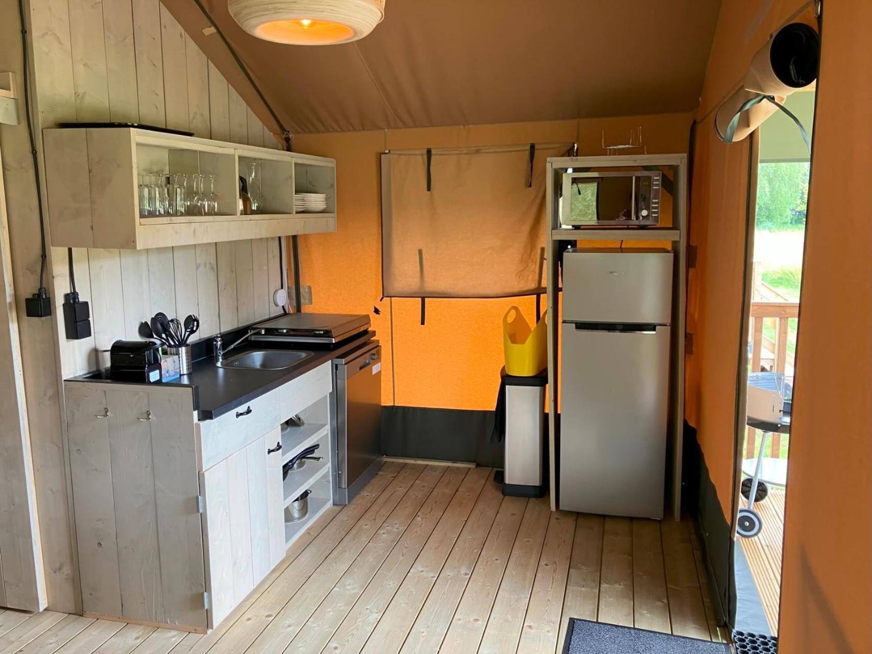 Camping RCN Le Moulin de la Pique Belvès Chambre photo