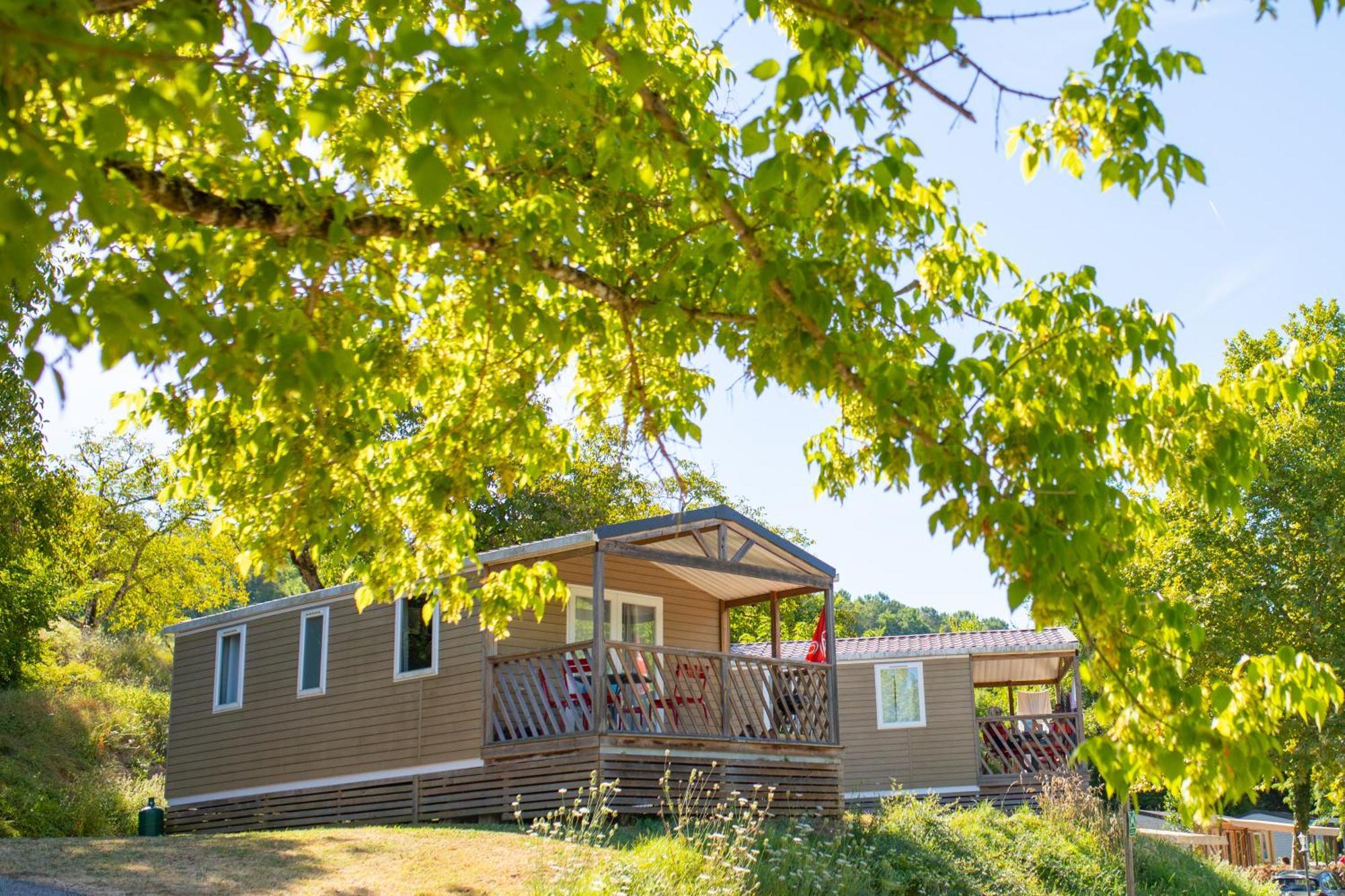 Camping RCN Le Moulin de la Pique Belvès Extérieur photo