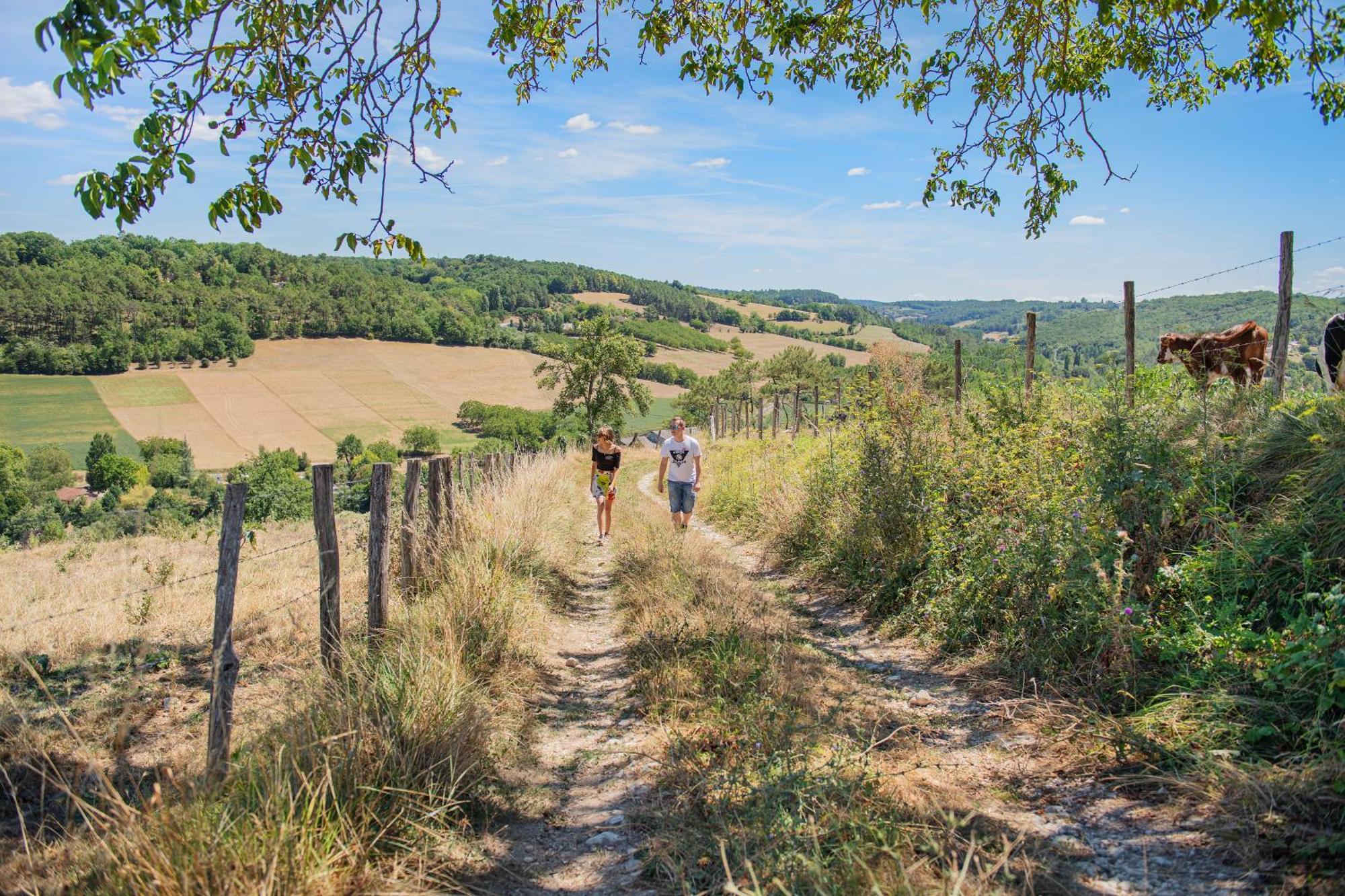 Camping RCN Le Moulin de la Pique Belvès Extérieur photo